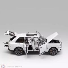 1:18 Keng Fai Rolls Royce Cullinan White