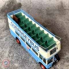 1:43 1947 AEC REGENT III RT LONDON GUERNSEYBUS