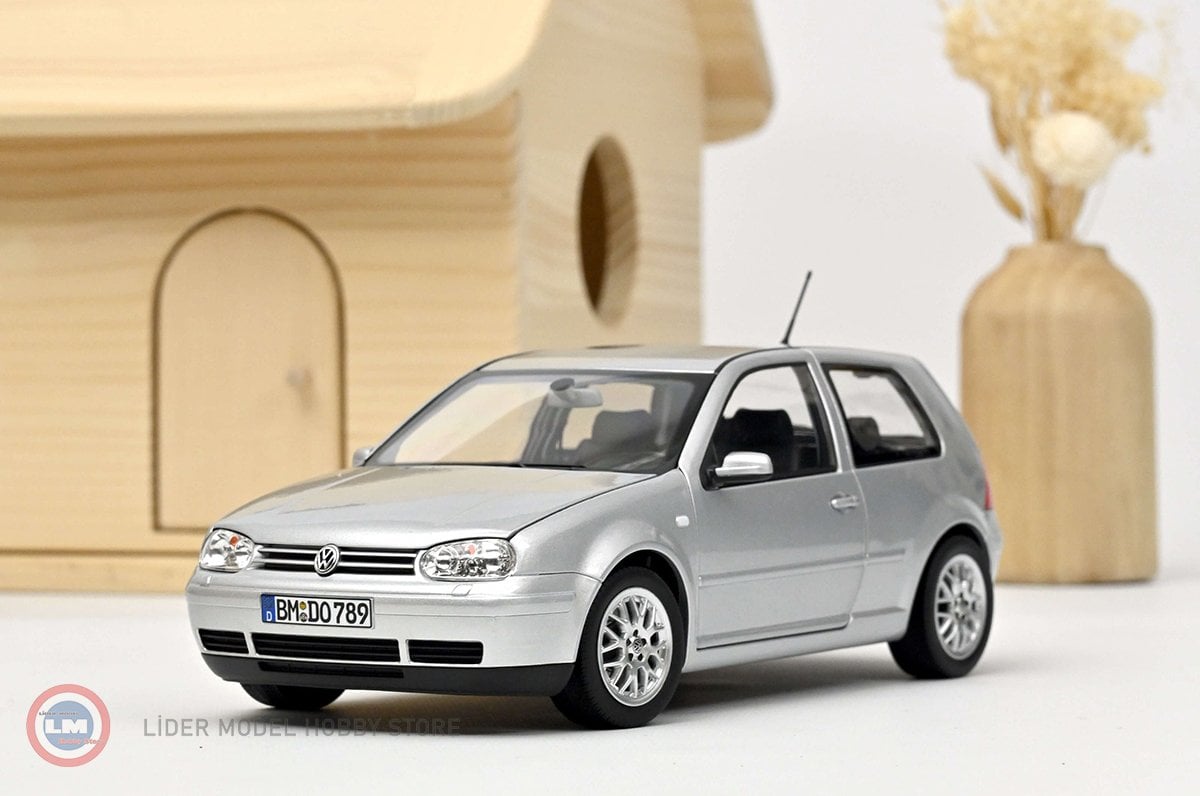 1:18 1998 Volkswagen Golf 4 GTI