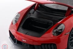 1:18 Maisto 2025 Porsche 911 (992.2) TARGA 4 GTS HYBRID - red