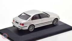 1:43 2003 BMW M5 (E39) 5.0 V8 32V