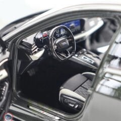 1:18 Paudi Audi A5L 2025