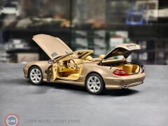 1:18 Norev 2003 Mercedes Benz SL500 R230 Travertine Beige
