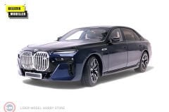 1:18 Minichamps 2024 BMW i7 M70 (G70) - BLUE METALLICBLACK METALLIC