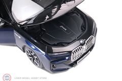 1:18 Minichamps 2024 BMW i7 M70 (G70) - BLUE METALLICBLACK METALLIC