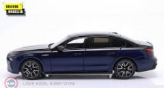 1:18 Minichamps 2024 BMW i7 M70 (G70) - BLUE METALLICBLACK METALLIC
