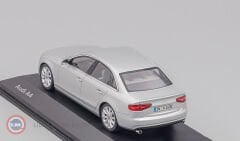 1:43 Minichamps 2011 AUDI A4 Limousine Facelift