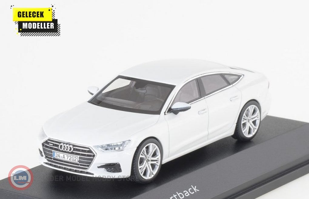 1:43 Minichamps 2017 AUDI A7 Sportback
