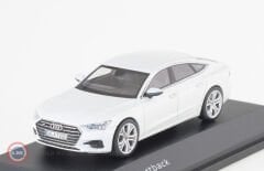 1:43 Minichamps 2017 AUDI A7 Sportback