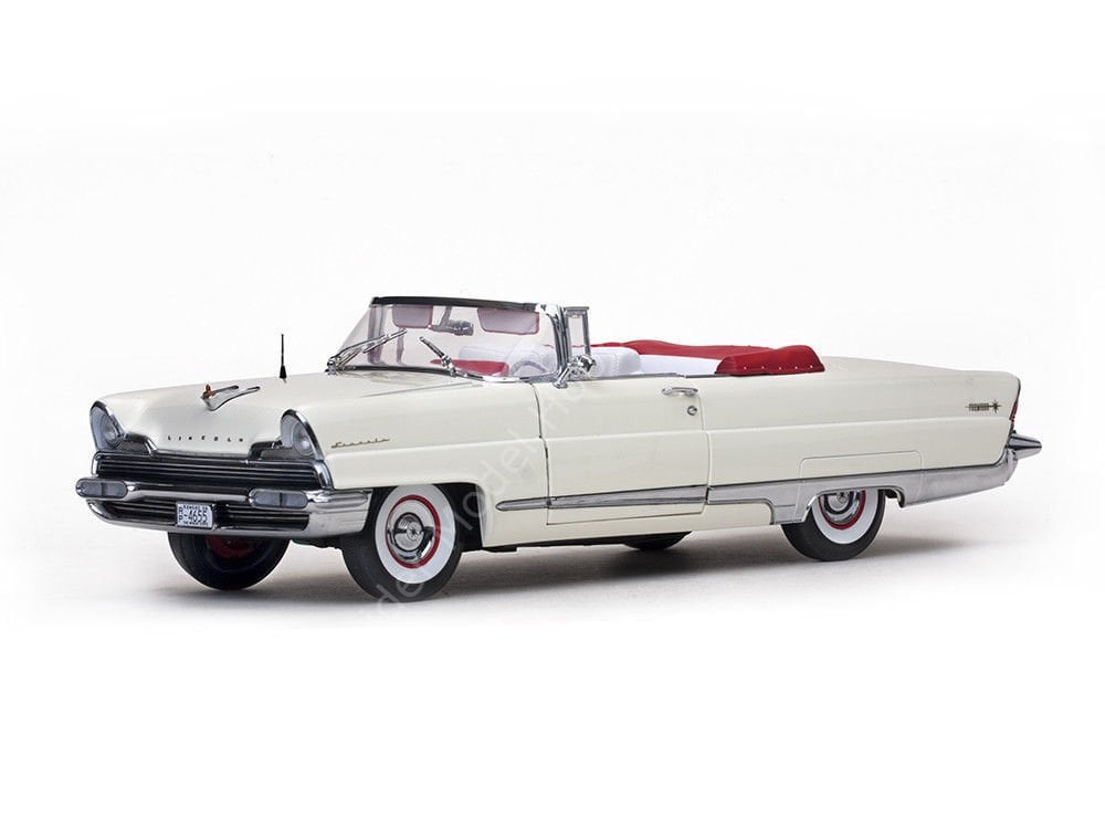 1:18 1956 Lincoln Premiere Open Convertible﻿