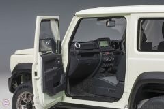 1:18 2018 Suzuki Jimny Sierra (JB74) 78511 (Pure White Pearl)