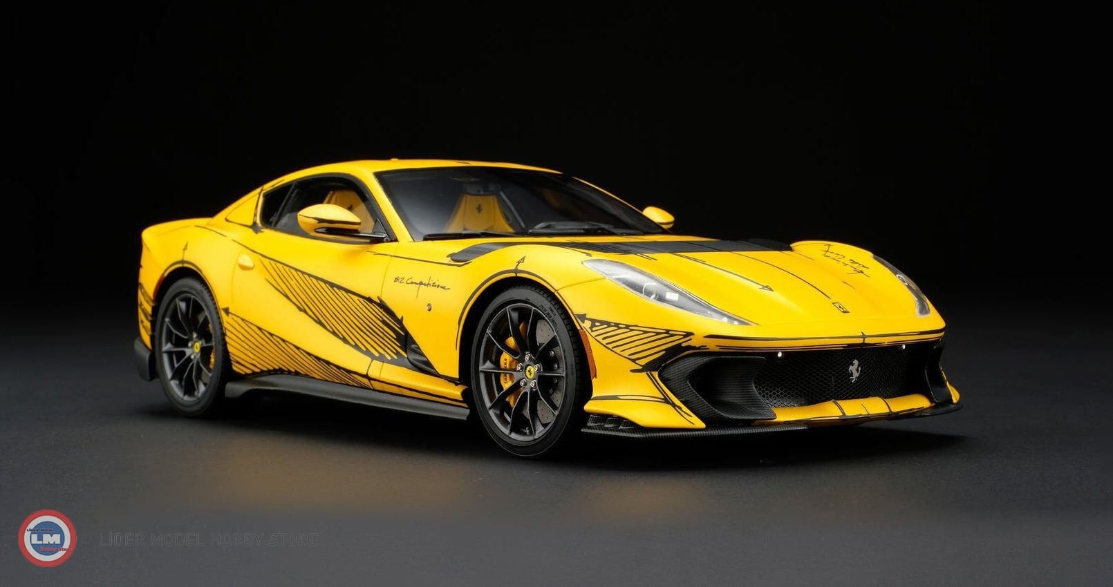 1:18 Amalgam Ferrari 812 Competizione - Tailor Made