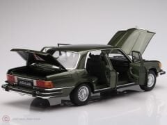 1:18 Norev 1973 Mercedes Benz 350SE W116 US-Version