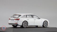 1:43 Minichamps 2018 AUDI A6 Avant