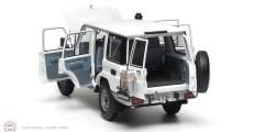 1:18 Almost Real 2017 Toyota Land Cruiser 76