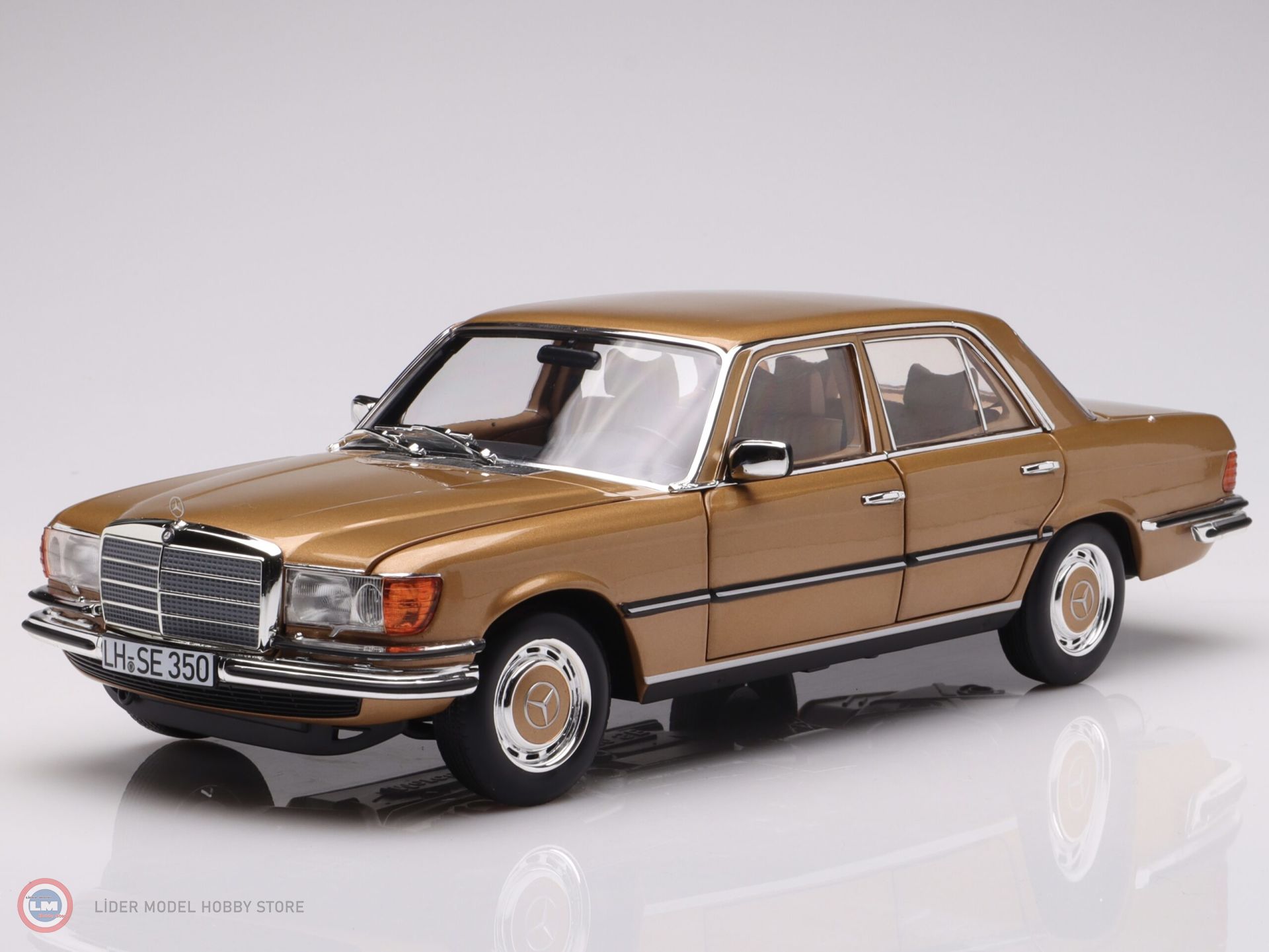 1/18 Mercedes 350 SE W116 1973 Gold Metallic 183970