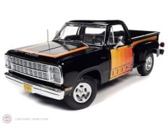 1:18 1980 Dodge D150 Pickup Step Side
