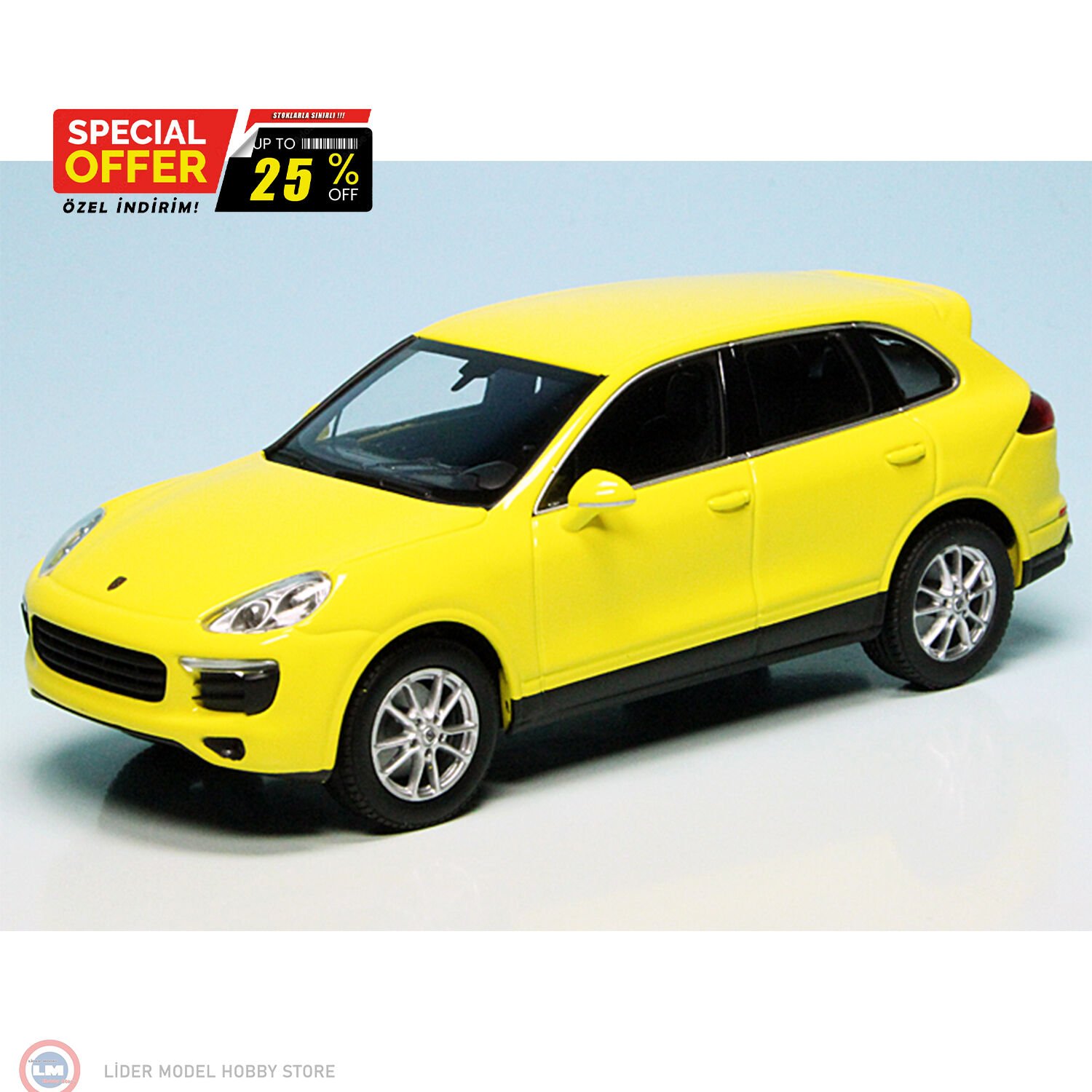 1:43 Maxichamps 2014 Porsche Cayenne