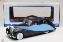 1:18 MCG 1956 Rolls Royce Silver Wraith Empress by Hooper