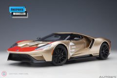 1:18 2022 Ford GT 2022 Alan Mann Heritage Edition (Alan Mann Red) 72928 (Holman Woody Gold)