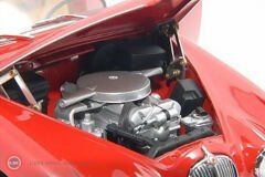 1:18 1962 Jaguar Mark 2 3.8 (LHD) (Carmen Red)
