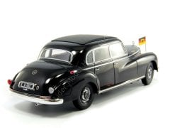 1:18 1955 Mercedes Benz 300B (W186) Limousine