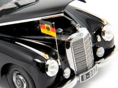 1:18 1955 Mercedes Benz 300B (W186) Limousine