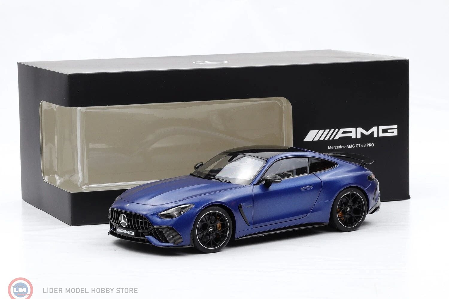 1:18 NZG 2025 Mercedes Benz GT AMG PRO Spektral Blue