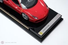 1:18 Amalgam Ferrari 488 GTB