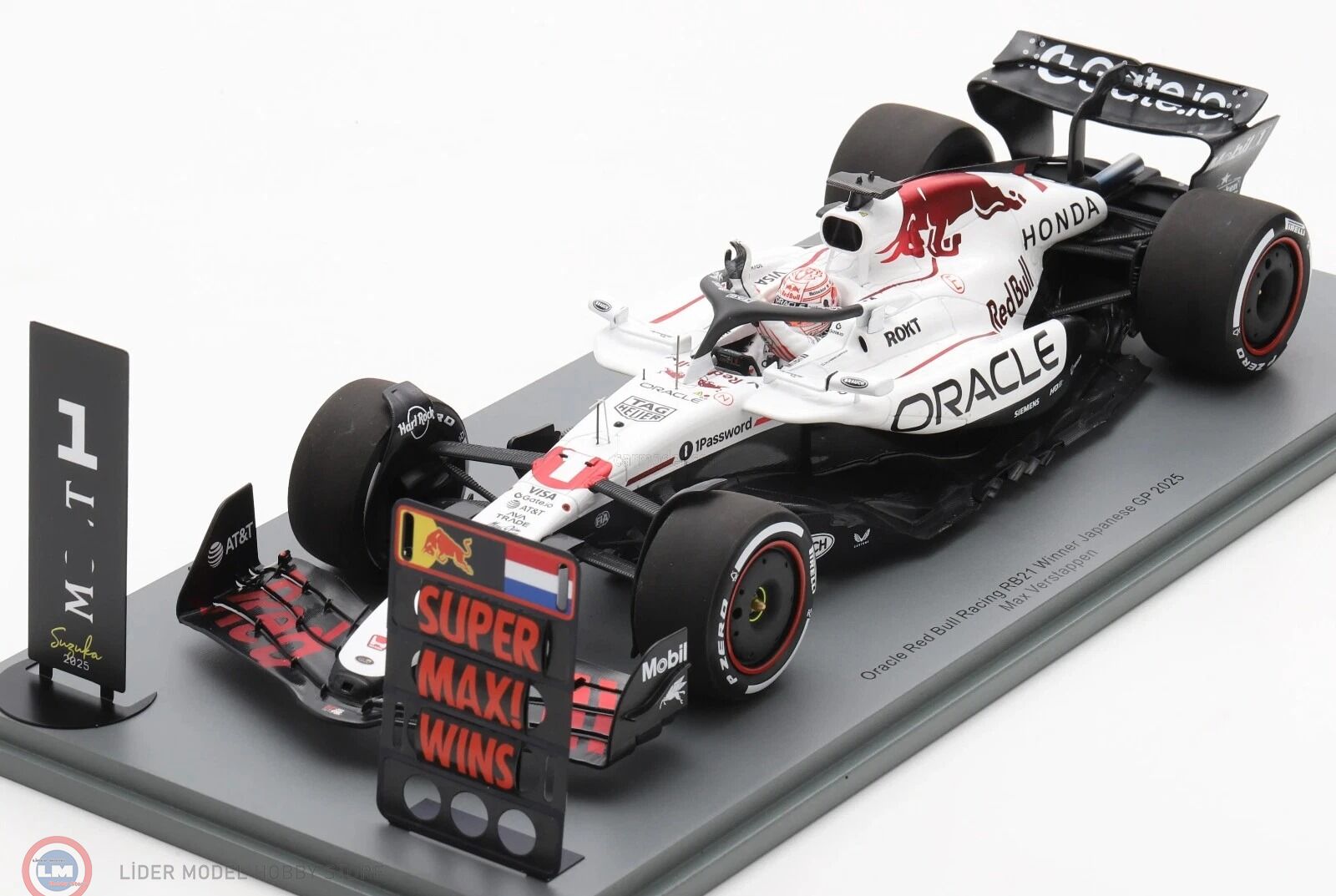 1:18 Spark Red Bull Racing RB21 #1 Oracle Red Bull Racing 2025 - Max Verstappen Formula 1