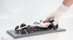 1:18 Spark Red Bull Racing RB21 #1 Oracle Red Bull Racing 2025 - Max Verstappen Formula 1