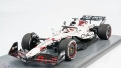 1:18 Spark Red Bull Racing RB21 #1 Oracle Red Bull Racing 2025 - Max Verstappen Formula 1