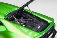 1:18 2019 Lamborghini Huracan Evo 79215 (Verde Selvans)
