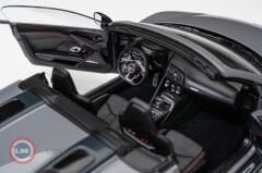1:18 Audi R8 Spyder V10 2021 Siyah