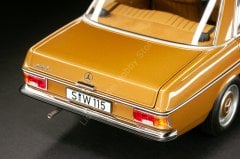 1:18 1968 Mercedes Benz 200 W114/W115
