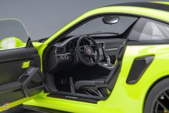 1:18 2017 Porsche 911 (991.2) GT2 RS Weissach Package