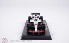 1:43 Burago Red Bull RB21 #1 MAX VERSTAPPEN WINNER JAPAN GP 2025 (with hardcase & helmet)