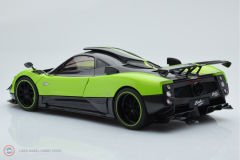 1:18 PAGANI ZONDA CINQUE COUPE - 2009 - VERDE FIRENZE