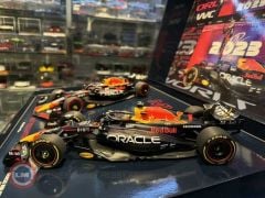 1:18 Minichamps 2'li Set Redbull RB19 Formula 1 Team Oracle #1 Max Verstappen
