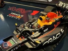 1:18 Minichamps 2'li Set Redbull RB19 Formula 1 Team Oracle #1 Max Verstappen