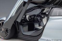 1:18 2020 McLaren SPEEDTAIL