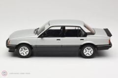 1:18 MCG 1981 Opel Ascona C SR