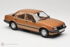 1:18 MCG 1981 Opel Ascona C