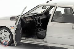 1:18 1990 Renault 21 Turbo MK II