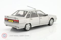 1:18 1990 Renault 21 Turbo MK II
