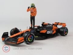 1:24 Burago Mclaren MCL38 #4 LANDO NORRIS 2024 with figure