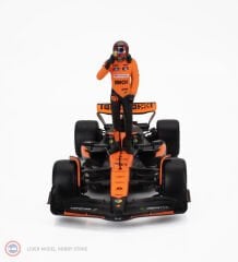 1:24 Burago Mclaren MCL38 #81 OSCAR PIASTRI 2024 with figure