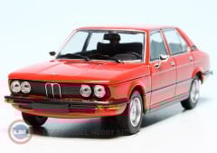 1:43 Maxichamps 1972 BMW 520