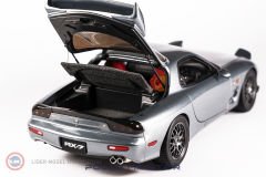 1:18 2002 Mazda RX-7 Spirit R