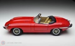 1:18 Autoart 1961 Jaguar E Type Roadster Series I